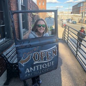 Meet your Posher, Jayna